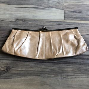 HOBO clutch